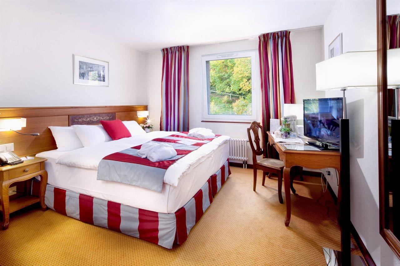 Hotel Des Inventions Ecublens  Bagian luar foto